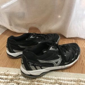 Mizuno Volleyball Shoes
